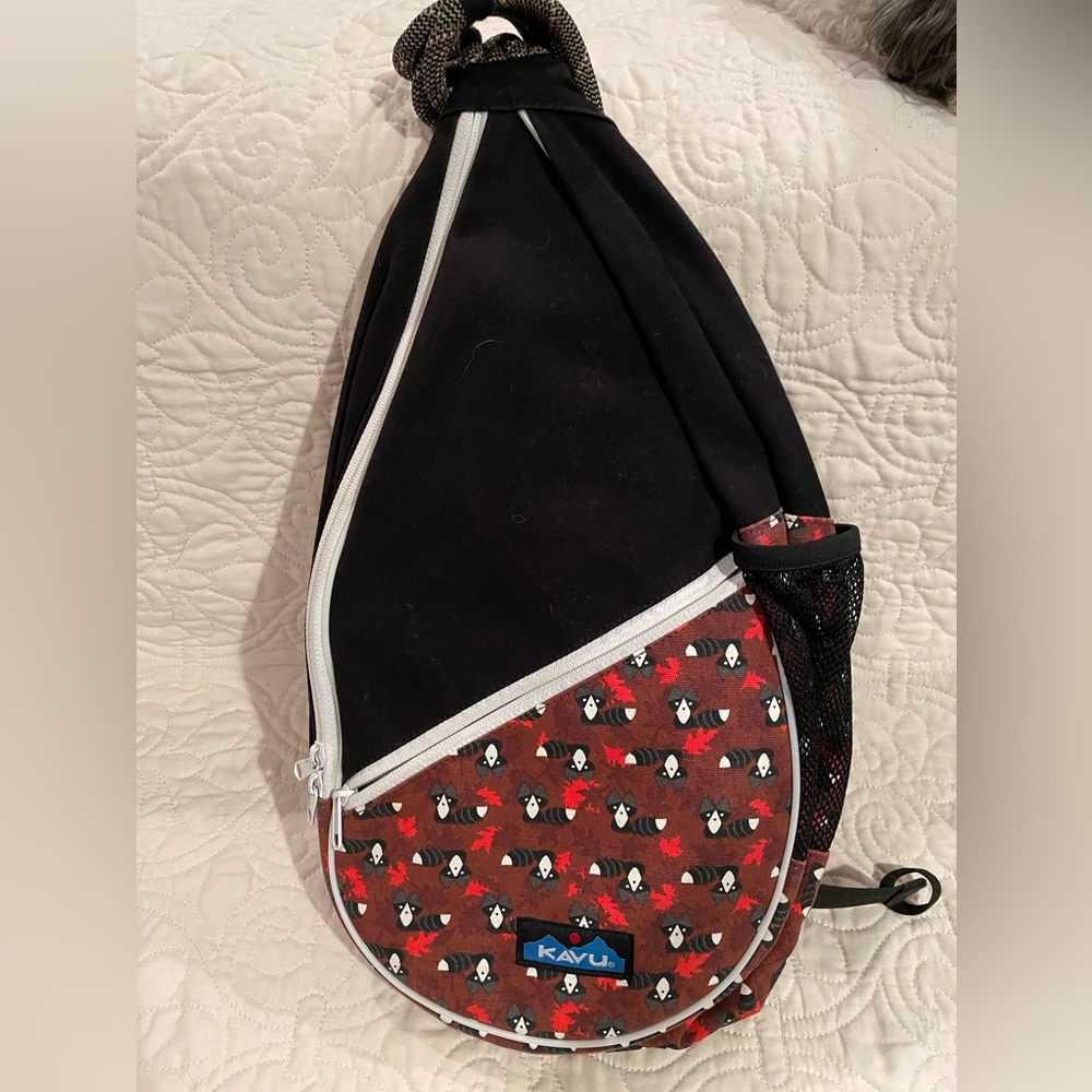 Kavu Black/Owl Pattern- Like New